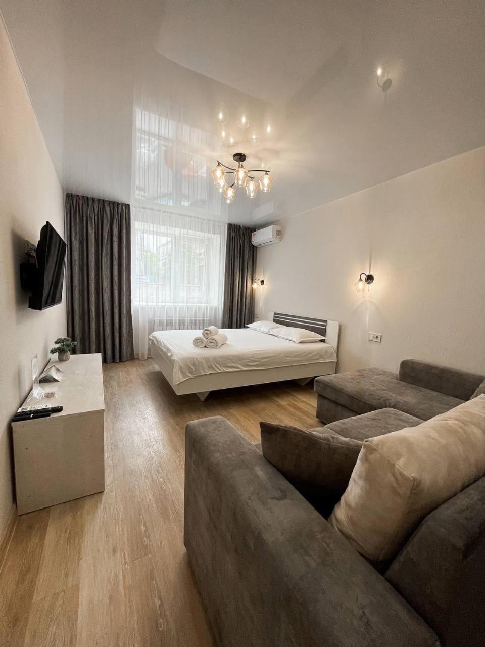 Helen Network: Bright Apartments by Korpusnyi Park Poltava Exterior photo