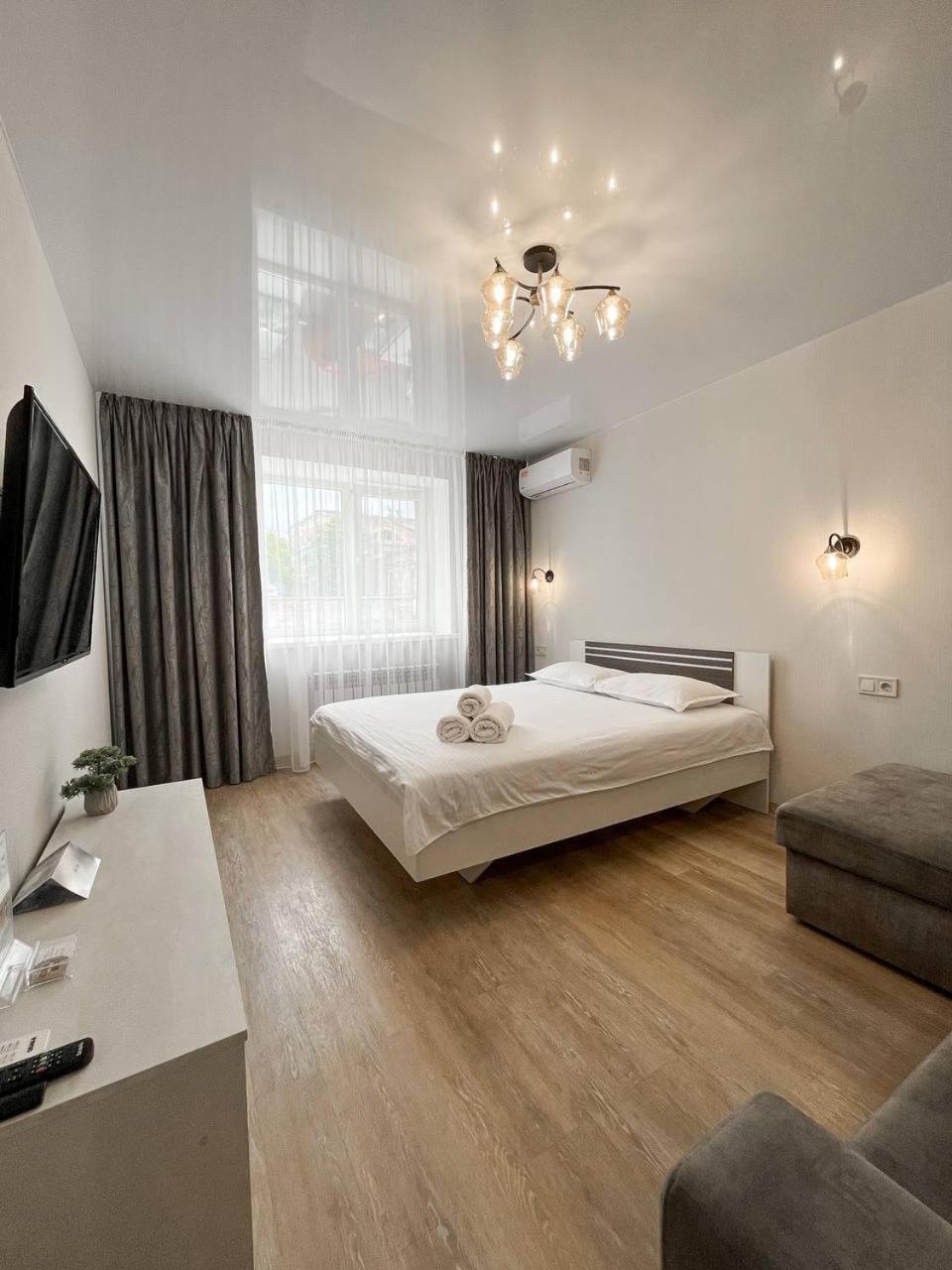 Helen Network: Bright Apartments by Korpusnyi Park Poltava Exterior photo